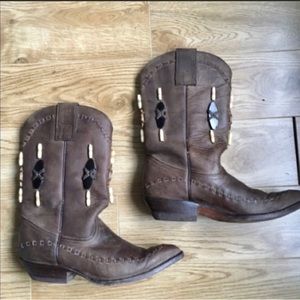 Leather Classic Women's Western Boot with Beaded Detail